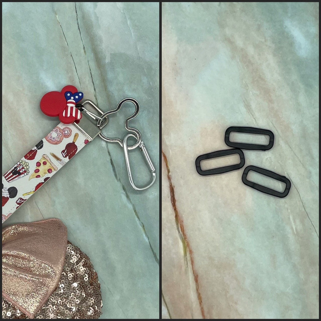 Disney Snacks Faux Leather Mickey Ear Holder Wristlet Mouse Ear Accessories